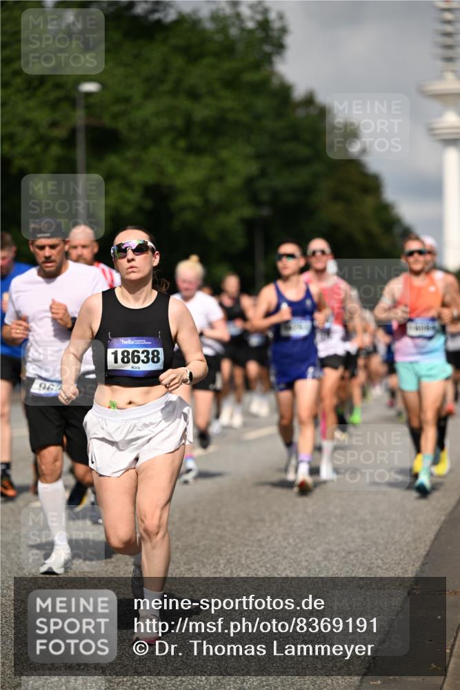 29.06.2025 - hella hamburg halbmarathon Dr. Thomas Lammeyer http://msf.ph/oto/8369191 29.06.2025 09:57:21 Kennedybrücke 1466, 2270, 2516, 2890, 2937, 3004, 3186, 3414, 3852, 4140, 4235, 4247, 4310, 4949, 5115, 5362, 5460, 5528, 5532, 5650, 6071, 6203, 6282, 6375, 6388, 6460, 6575, 6903, 7167, 7385, 7448, 7480, 7734, 8023, 9030, 9043, 9126, 9200, 9303, 9305, 9633, 9723, 9965, 10792, 11077, 11283 meine-sportfotos.de