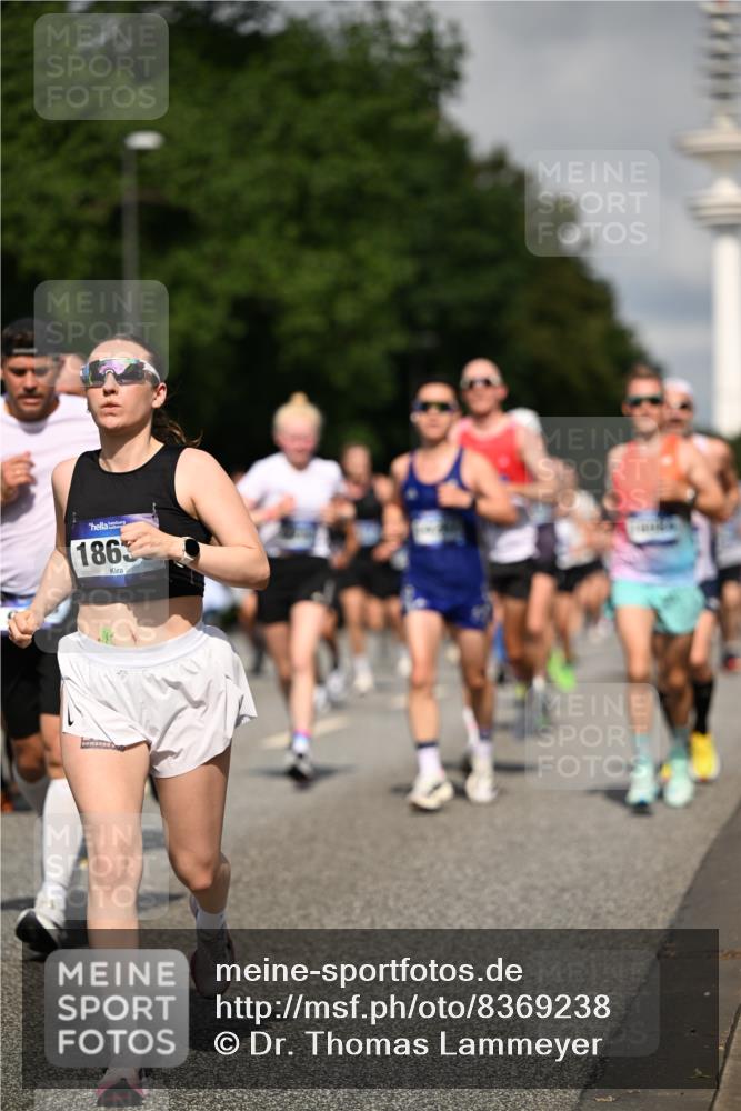 29.06.2025 - hella hamburg halbmarathon Dr. Thomas Lammeyer http://msf.ph/oto/8369238 29.06.2025 09:57:21 Kennedybrücke 1466, 2270, 2516, 2890, 2937, 3004, 3186, 3414, 3852, 4140, 4235, 4247, 4310, 4949, 5115, 5362, 5460, 5528, 5532, 5650, 6071, 6203, 6282, 6375, 6388, 6460, 6575, 6903, 7167, 7385, 7448, 7480, 7734, 8023, 9030, 9043, 9126, 9200, 9303, 9305, 9633, 9723, 9965, 10792, 11077, 11283 meine-sportfotos.de