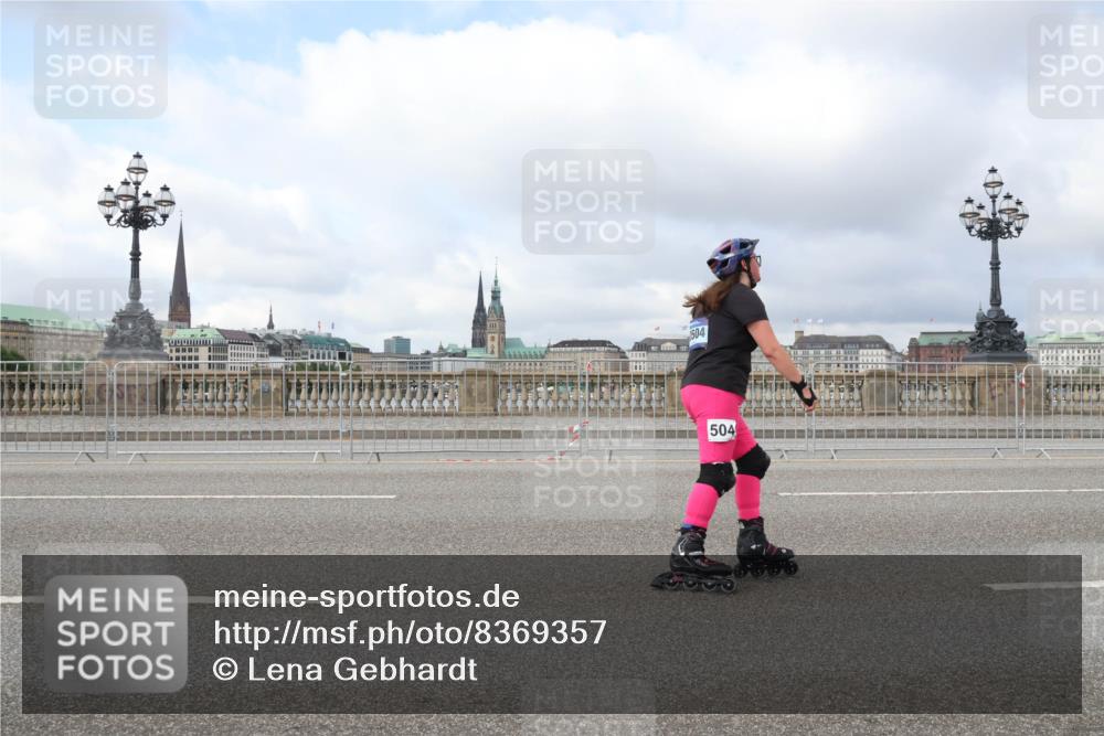 29.06.2025 - hella hamburg halbmarathon Lena Gebhardt http://msf.ph/oto/8369357 29.06.2025 09:10:58 Lombardsbrücke 504, 504 meine-sportfotos.de