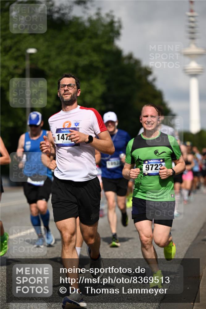29.06.2025 - hella hamburg halbmarathon Dr. Thomas Lammeyer http://msf.ph/oto/8369513 29.06.2025 09:57:27 Kennedybrücke 1424, 1466, 1902, 2270, 2516, 2890, 2937, 3004, 3414, 3852, 4140, 4235, 4237, 4247, 4949, 5115, 5362, 5460, 5528, 5532, 5650, 6071, 6282, 6388, 6575, 6903, 7167, 7385, 7480, 7734, 8023, 8269, 8928, 9030, 9043, 9126, 9200, 9633, 9723, 9965, 10792, 11077, 11283 meine-sportfotos.de