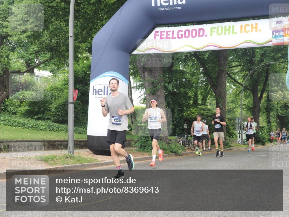 29.06.2025 - hella hamburg halbmarathon KatJ http://msf.ph/oto/8369643 29.06.2025 10:23:29 Zwischen KM18-KM19 3005, 5269 meine-sportfotos.de