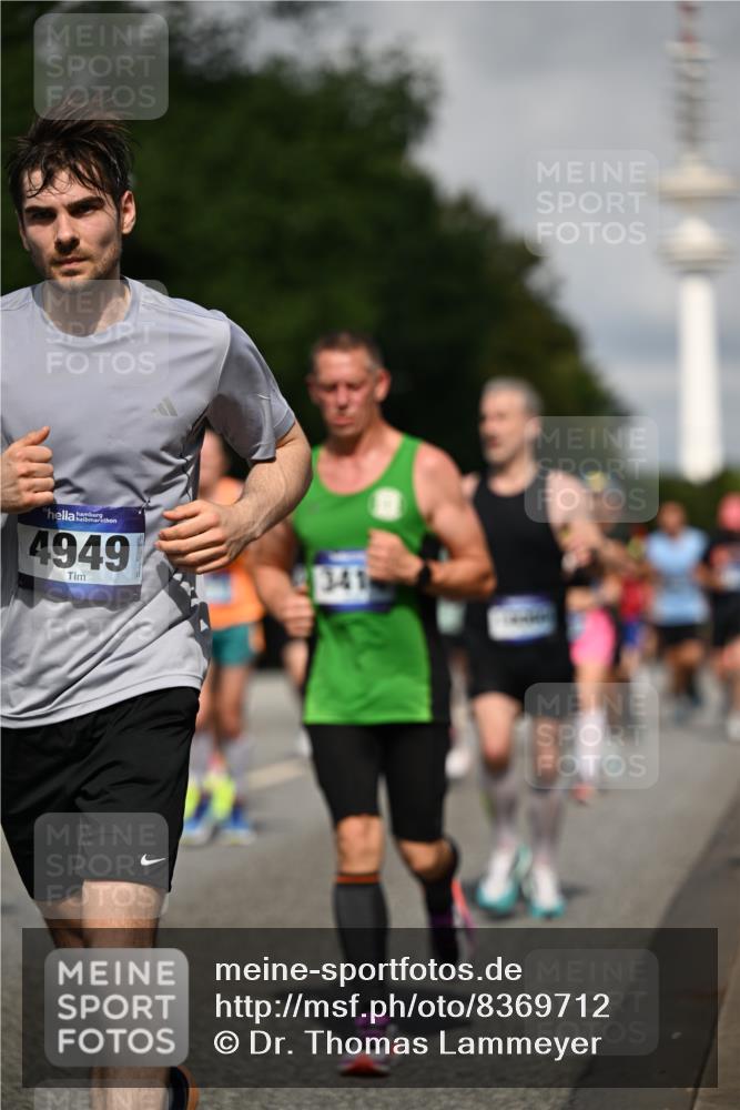 29.06.2025 - hella hamburg halbmarathon Dr. Thomas Lammeyer http://msf.ph/oto/8369712 29.06.2025 09:57:30 Kennedybrücke 1424, 1466, 1902, 2270, 2516, 2890, 2937, 3414, 3785, 3852, 4140, 4235, 4237, 4247, 4949, 5115, 5362, 5460, 5528, 5532, 5650, 6282, 6388, 6575, 6903, 7167, 7385, 7480, 7734, 8023, 8269, 8928, 9030, 9043, 9105, 9200, 9482, 9633, 9723, 9965, 10792, 11077, 11283 meine-sportfotos.de