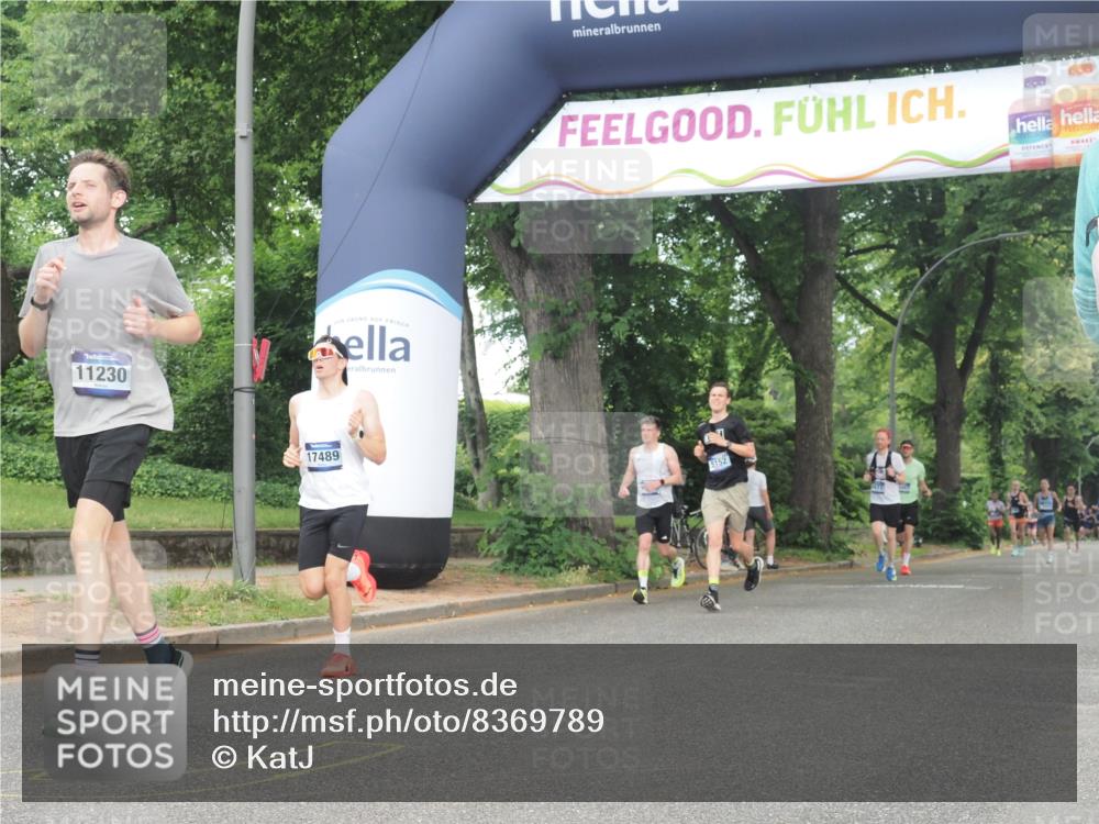 29.06.2025 - hella hamburg halbmarathon KatJ http://msf.ph/oto/8369789 29.06.2025 10:23:29 Zwischen KM18-KM19 3005, 5269 meine-sportfotos.de