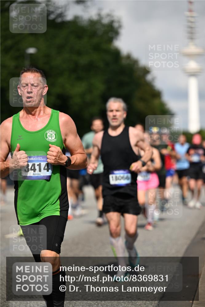 29.06.2025 - hella hamburg halbmarathon Dr. Thomas Lammeyer http://msf.ph/oto/8369831 29.06.2025 09:57:31 Kennedybrücke 1424, 1466, 1902, 2270, 2516, 2890, 2937, 3414, 3785, 3852, 4140, 4235, 4237, 4247, 4949, 5115, 5362, 5460, 5528, 5532, 5650, 6282, 6388, 6575, 7167, 7385, 7480, 7734, 8023, 8269, 8928, 9030, 9043, 9105, 9200, 9482, 9633, 9723, 9965, 10792, 11077, 11283 meine-sportfotos.de