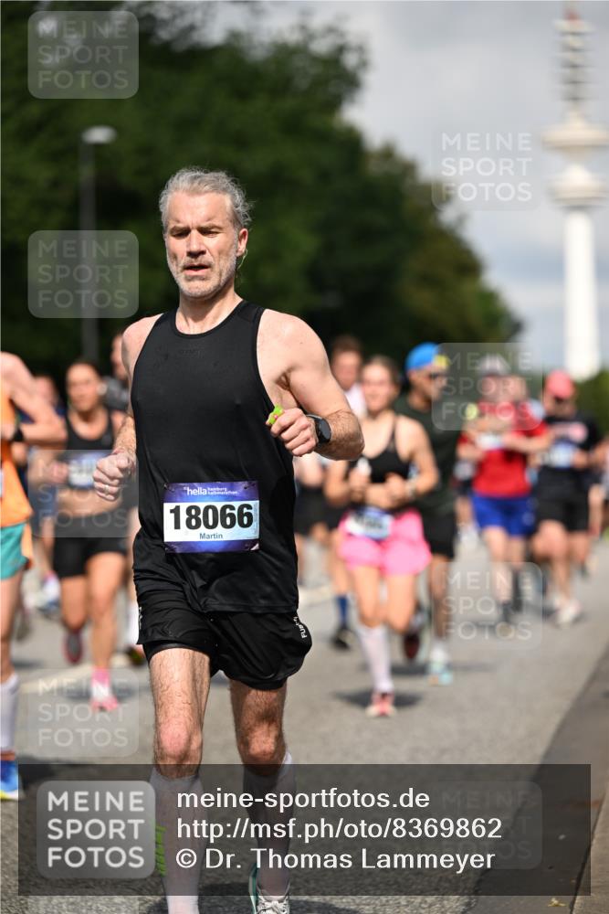 29.06.2025 - hella hamburg halbmarathon Dr. Thomas Lammeyer http://msf.ph/oto/8369862 29.06.2025 09:57:32 Kennedybrücke 1424, 1466, 1902, 2270, 2516, 2890, 2937, 3414, 3785, 3852, 4140, 4235, 4237, 4247, 4949, 5115, 5362, 5460, 5528, 5532, 5650, 6282, 6388, 6575, 7167, 7385, 7480, 7734, 8023, 8269, 8928, 9030, 9043, 9105, 9200, 9482, 9633, 9723, 9965, 10792, 11077, 11283 meine-sportfotos.de
