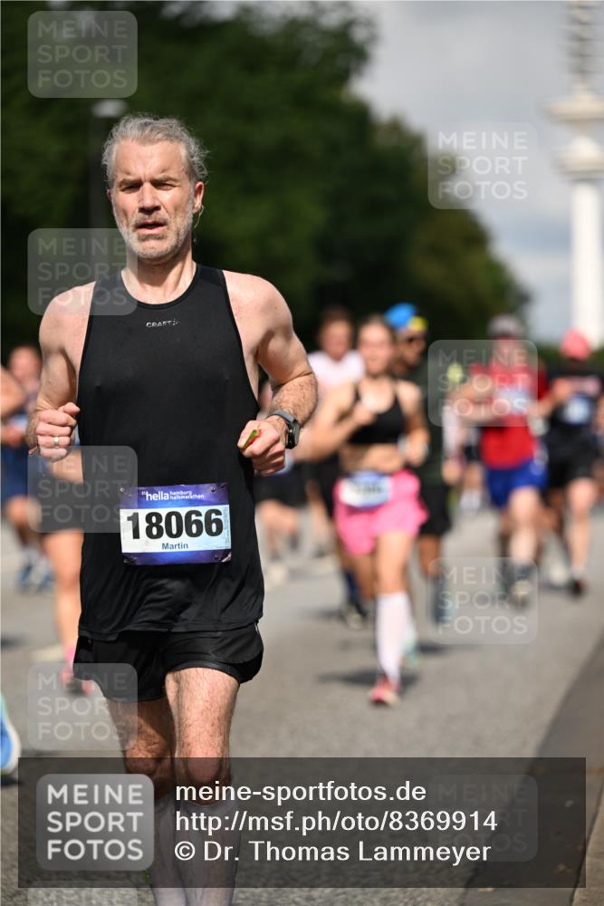 29.06.2025 - hella hamburg halbmarathon Dr. Thomas Lammeyer http://msf.ph/oto/8369914 29.06.2025 09:57:32 Kennedybrücke 1424, 1466, 1902, 2270, 2516, 2890, 2937, 3414, 3785, 3852, 4140, 4235, 4237, 4247, 4949, 5115, 5362, 5460, 5528, 5532, 5650, 6282, 6388, 6575, 7167, 7385, 7480, 7734, 8023, 8269, 8928, 9030, 9043, 9105, 9200, 9482, 9633, 9723, 9965, 10792, 11077, 11283 meine-sportfotos.de