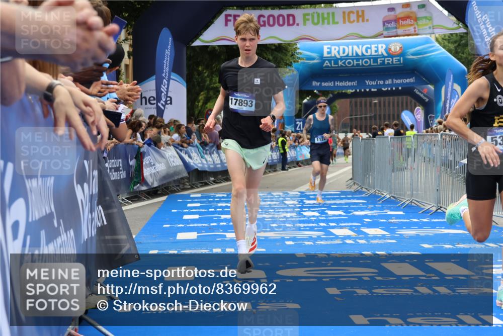 29.06.2025 - hella hamburg halbmarathon Strokosch-Dieckow http://msf.ph/oto/8369962 29.06.2025 10:27:43 Ziel 1122, 5367, 8731, 10655, 17893, 18832 meine-sportfotos.de