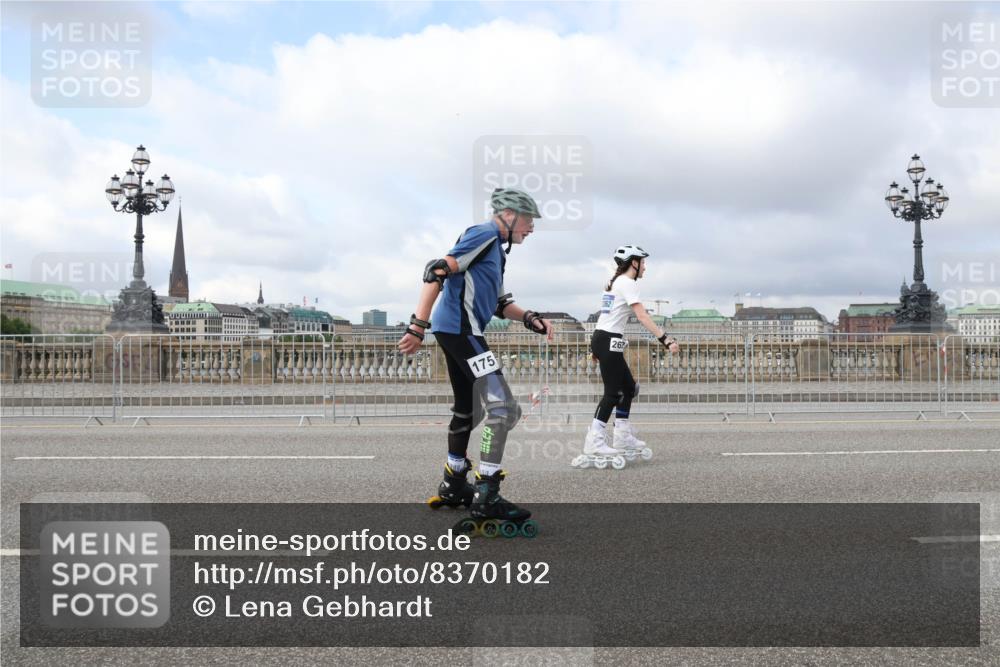 29.06.2025 - hella hamburg halbmarathon Lena Gebhardt http://msf.ph/oto/8370182 29.06.2025 09:11:02 Lombardsbrücke 175, 262 meine-sportfotos.de