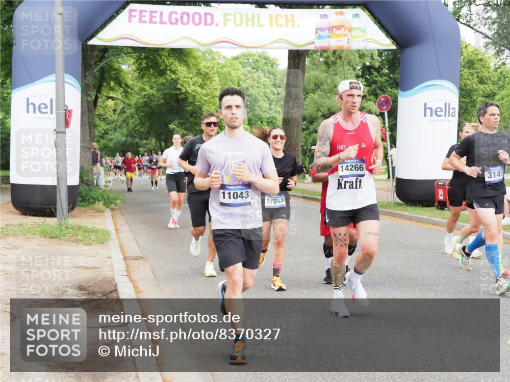 29.06.2025 - hella hamburg halbmarathon MichiJ http://msf.ph/oto/8370327 29.06.2025 10:44:32 Zwischen KM18-KM19 1239, 1387, 2656, 3141, 4579, 6592, 10599, 11018, 11043, 13863, 14266, 15664, 16227, 17543, 18325, 18531 meine-sportfotos.de