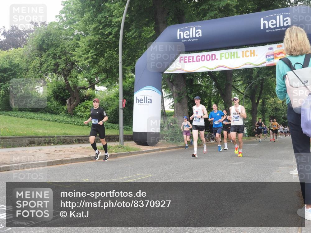 29.06.2025 - hella hamburg halbmarathon KatJ http://msf.ph/oto/8370927 29.06.2025 10:23:43 Zwischen KM18-KM19 57, 1217, 5048, 6169, 7972 meine-sportfotos.de