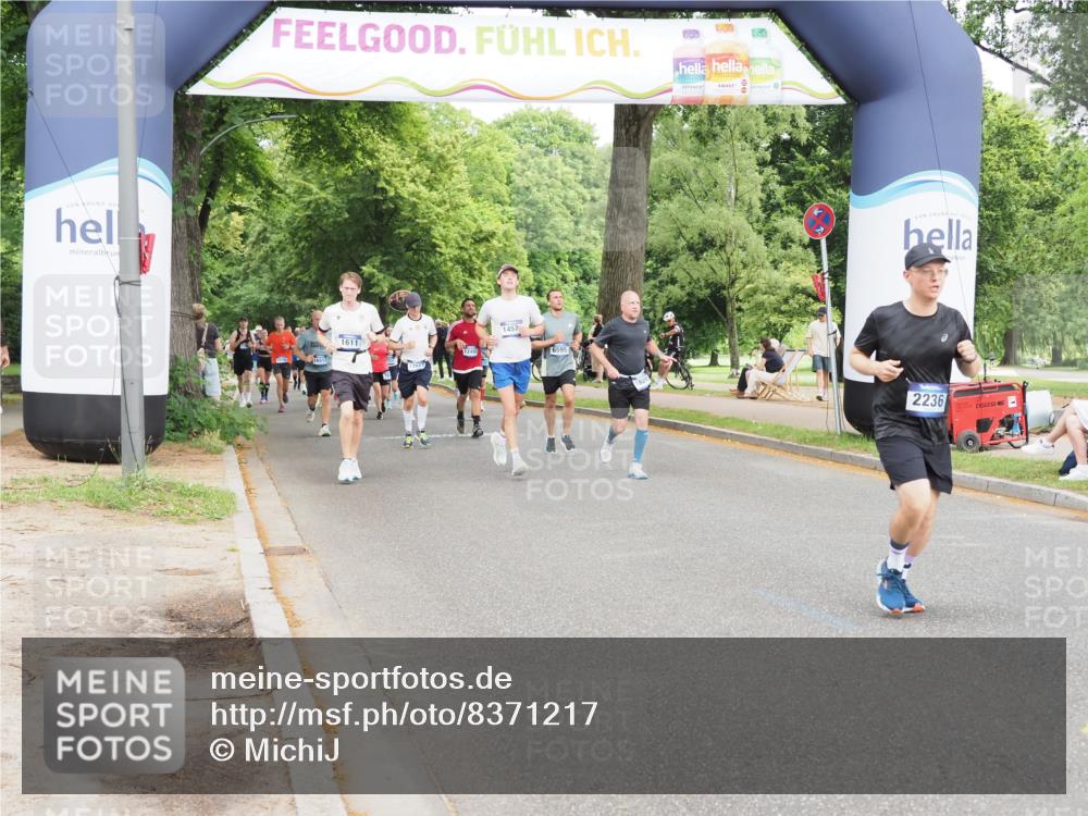 29.06.2025 - hella hamburg halbmarathon MichiJ http://msf.ph/oto/8371217 29.06.2025 10:44:46 Zwischen KM18-KM19 1611, 2236, 2711, 7082, 7833, 9485, 10383, 14369, 14571, 15197, 17415, 18891 meine-sportfotos.de