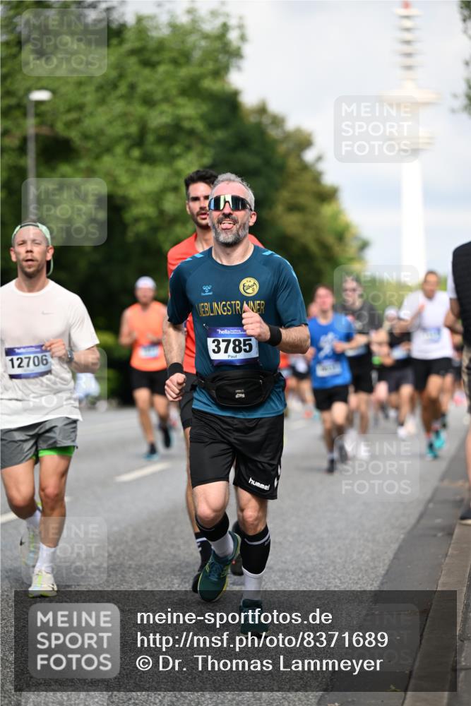 29.06.2025 - hella hamburg halbmarathon Dr. Thomas Lammeyer http://msf.ph/oto/8371689 29.06.2025 09:57:48 Kennedybrücke 1098, 1171, 1413, 1424, 1476, 1892, 1902, 2098, 2188, 2516, 2823, 2842, 3477, 3785, 3852, 4140, 4183, 4185, 4237, 4270, 5115, 5528, 6198, 6266, 6630, 6831, 8023, 8269, 8743, 8928, 9105, 9482, 9619, 9815, 10237, 10792 meine-sportfotos.de