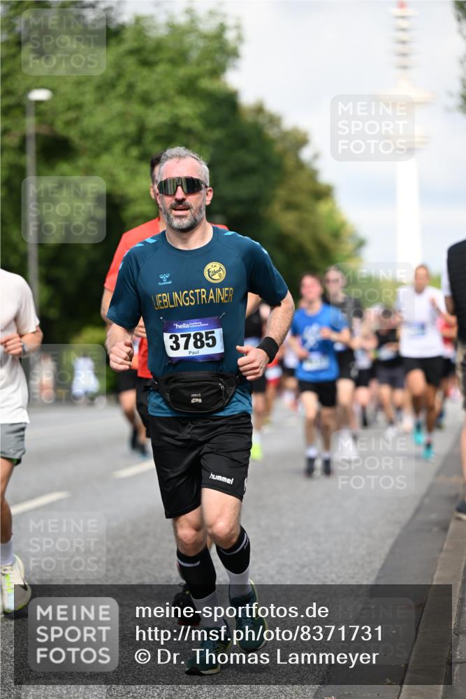29.06.2025 - hella hamburg halbmarathon Dr. Thomas Lammeyer http://msf.ph/oto/8371731 29.06.2025 09:57:48 Kennedybrücke 1098, 1171, 1413, 1424, 1476, 1892, 1902, 2098, 2188, 2516, 2823, 2842, 3477, 3785, 3852, 4140, 4183, 4185, 4237, 4270, 5115, 5528, 6198, 6266, 6630, 6831, 8023, 8269, 8743, 8928, 9105, 9482, 9619, 9815, 10237, 10792 meine-sportfotos.de