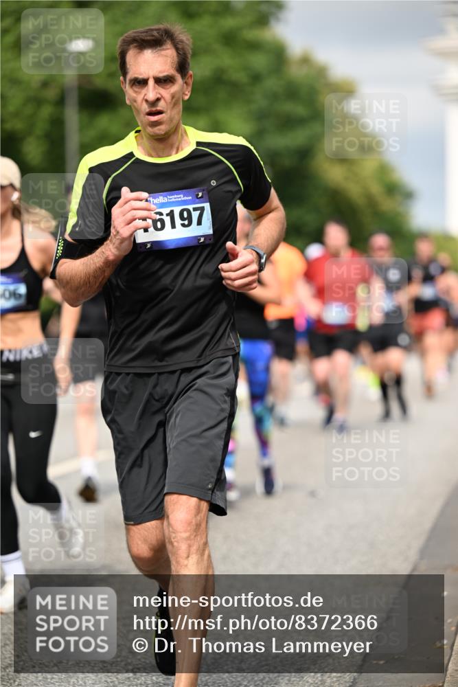 29.06.2025 - hella hamburg halbmarathon Dr. Thomas Lammeyer http://msf.ph/oto/8372366 29.06.2025 10:19:53 Kennedybrücke 1308, 1440, 1651, 2076, 2140, 2601, 2720, 2835, 3167, 4828, 5046, 5423, 7897, 7941, 7942, 8057, 8274, 8746, 8885, 9192, 9307, 9784, 9881, 10108, 10608, 11113, 11303 meine-sportfotos.de