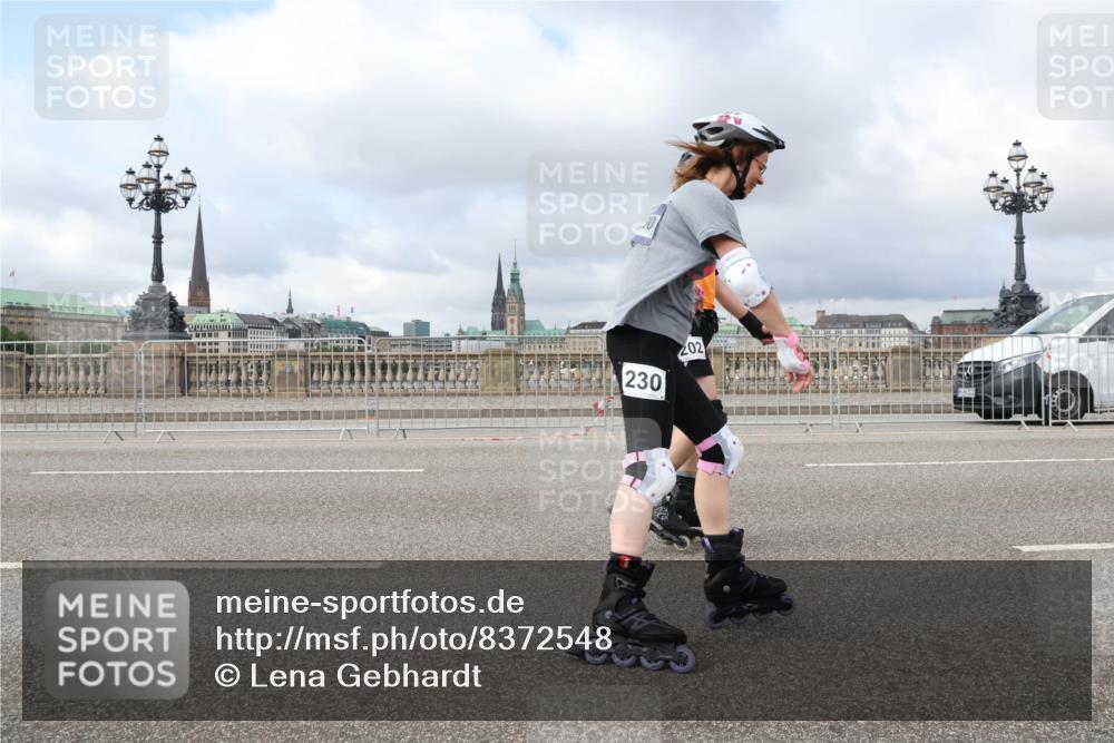 29.06.2025 - hella hamburg halbmarathon Lena Gebhardt http://msf.ph/oto/8372548 29.06.2025 09:12:07 Lombardsbrücke 230, 202 meine-sportfotos.de