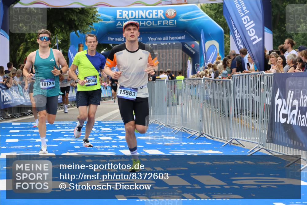 29.06.2025 - hella hamburg halbmarathon Strokosch-Dieckow http://msf.ph/oto/8372603 29.06.2025 10:27:16 Ziel 9097, 14019, 15136, 15576, 15583, 18037, 18124 meine-sportfotos.de