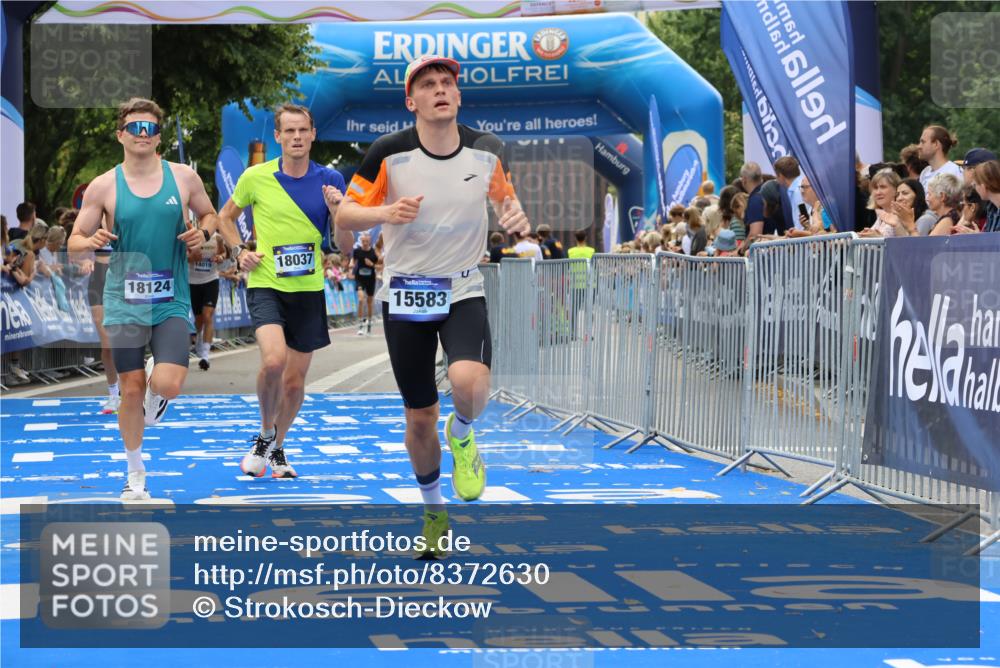 29.06.2025 - hella hamburg halbmarathon Strokosch-Dieckow http://msf.ph/oto/8372630 29.06.2025 10:27:16 Ziel 9097, 14019, 15136, 15576, 15583, 18037, 18124 meine-sportfotos.de