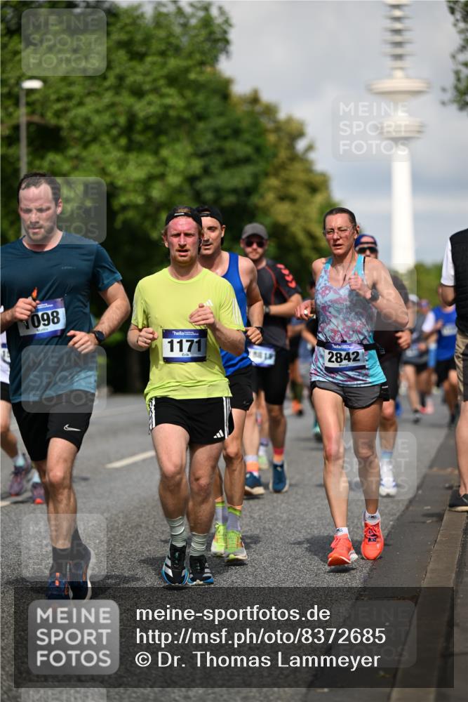 29.06.2025 - hella hamburg halbmarathon Dr. Thomas Lammeyer http://msf.ph/oto/8372685 29.06.2025 09:58:00 Kennedybrücke 1098, 1171, 1342, 1399, 1413, 1476, 1750, 1892, 2020, 2098, 2188, 2470, 2823, 2842, 2889, 3477, 3785, 4029, 4183, 4185, 4270, 4816, 5020, 5706, 6198, 6266, 6630, 6819, 6831, 7087, 7297, 7709, 8142, 8374, 8576, 8743, 9051, 9463, 9482, 9619, 9815, 10237, 10529 meine-sportfotos.de