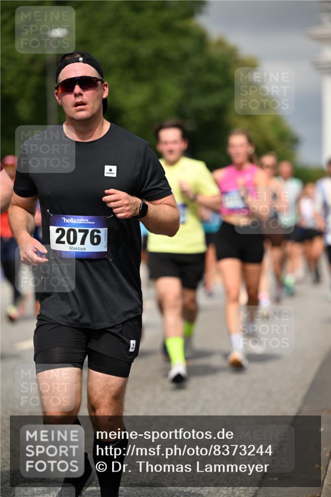 29.06.2025 - hella hamburg halbmarathon Dr. Thomas Lammeyer http://msf.ph/oto/8373244 29.06.2025 10:19:58 Kennedybrücke 1212, 1308, 1440, 1651, 2071, 2076, 2140, 2436, 2601, 2835, 3167, 4828, 5046, 5423, 7897, 7941, 7942, 8057, 8169, 8274, 8746, 8885, 9192, 9307, 9784, 9881, 10608, 10844, 11113, 11303 meine-sportfotos.de
