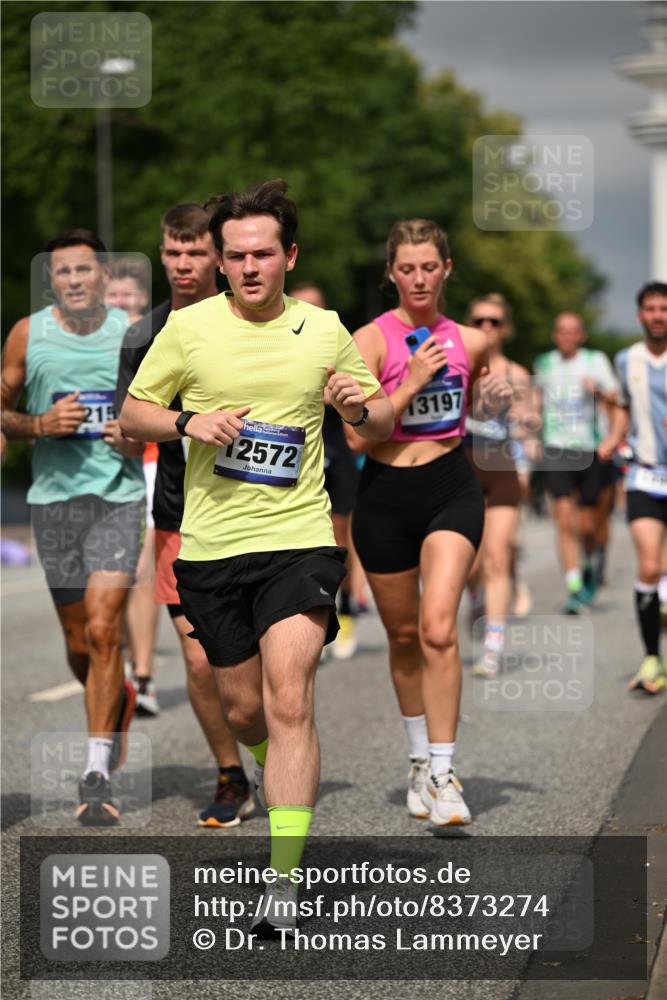 29.06.2025 - hella hamburg halbmarathon Dr. Thomas Lammeyer http://msf.ph/oto/8373274 29.06.2025 10:20:00 Kennedybrücke 1212, 1308, 1651, 2071, 2076, 2436, 2601, 2835, 3167, 4583, 4828, 5046, 5423, 7897, 8057, 8169, 8274, 8554, 8746, 9192, 9307, 9601, 9784, 9881, 10608, 10844, 11113, 11303 meine-sportfotos.de