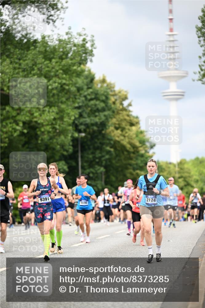 29.06.2025 - hella hamburg halbmarathon Dr. Thomas Lammeyer http://msf.ph/oto/8373285 29.06.2025 10:42:15 Kennedybrücke 1475, 1578, 1985, 2124, 3010, 3246, 3286, 3633, 3636, 3880, 4414, 5139, 5875, 6697, 6955, 7321, 7629, 8539, 8696, 9391, 9524, 9894, 10025, 10146, 10506, 11087, 11152, 11164 meine-sportfotos.de