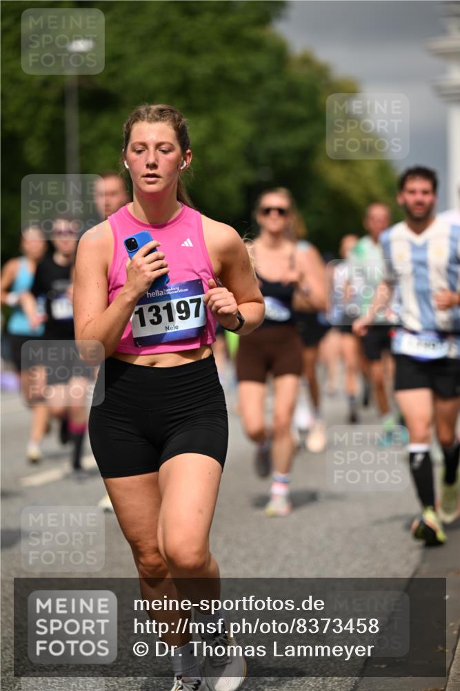 29.06.2025 - hella hamburg halbmarathon Dr. Thomas Lammeyer http://msf.ph/oto/8373458 29.06.2025 10:20:01 Kennedybrücke 1212, 1308, 1651, 2071, 2076, 2436, 2601, 2835, 3167, 4583, 4828, 5046, 5423, 7897, 8057, 8169, 8274, 8554, 8746, 9192, 9307, 9601, 9784, 9881, 10608, 10844, 11113, 11303 meine-sportfotos.de