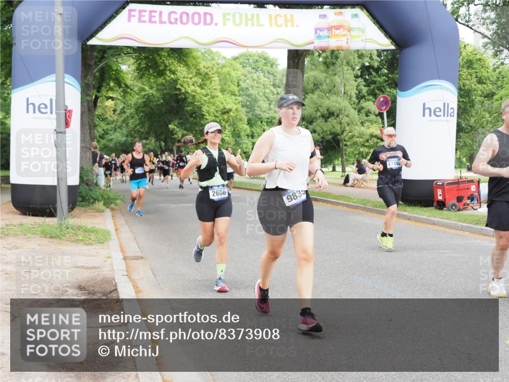 29.06.2025 - hella hamburg halbmarathon MichiJ http://msf.ph/oto/8373908 29.06.2025 10:45:04 Zwischen KM18-KM19 1595, 2606, 3251, 4088, 5277, 6281, 6302, 9835, 10020, 12735, 13287, 14914, 17455, 18068, 18112, 18492, 18682, 18762 meine-sportfotos.de