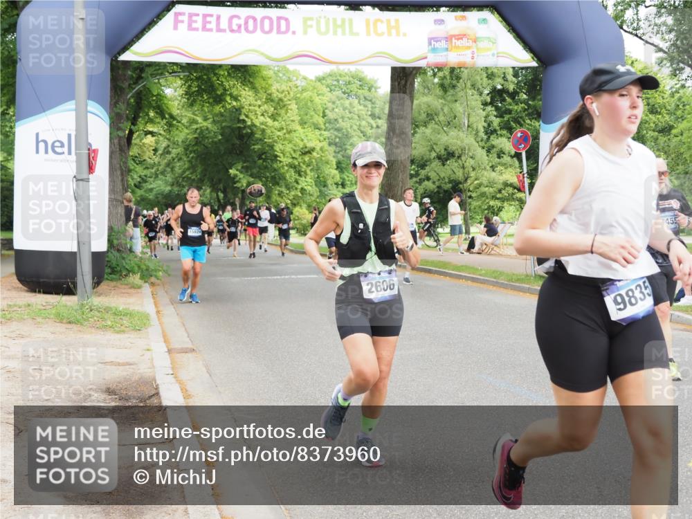 29.06.2025 - hella hamburg halbmarathon MichiJ http://msf.ph/oto/8373960 29.06.2025 10:45:04 Zwischen KM18-KM19 1595, 2606, 3251, 4088, 5277, 6281, 6302, 9835, 10020, 12735, 13287, 14914, 17455, 18068, 18112, 18492, 18682, 18762 meine-sportfotos.de