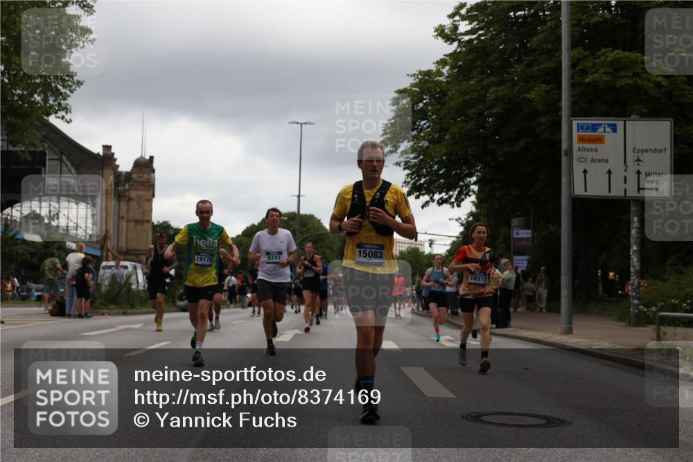 29.06.2025 - hella hamburg halbmarathon Yannick Fuchs http://msf.ph/oto/8374169 29.06.2025 10:53:55 20KM 1019, 1544, 2011, 2730, 2780, 3169, 3780, 4238, 4379, 4986, 5272, 6327, 6470, 7259, 7824, 8030, 8326, 8481, 8749, 8807, 9741, 9985, 10271, 10281, 10301, 11114, 11158, 11159, 11250, 12406, 12422, 12446, 13036, 13706, 13847, 13993, 14471, 14823, 15083, 15525, 15673, 15914, 16530, 16608, 17860, 18130, 18200, 18202, 18377, 18624, 19178 meine-sportfotos.de