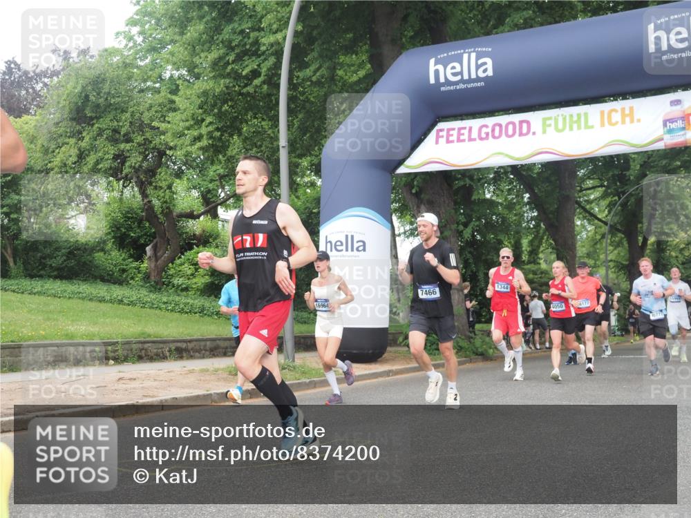 29.06.2025 - hella hamburg halbmarathon KatJ http://msf.ph/oto/8374200 29.06.2025 10:24:10 Zwischen KM18-KM19 1344, 4050, 4740, 7466, 7867 meine-sportfotos.de