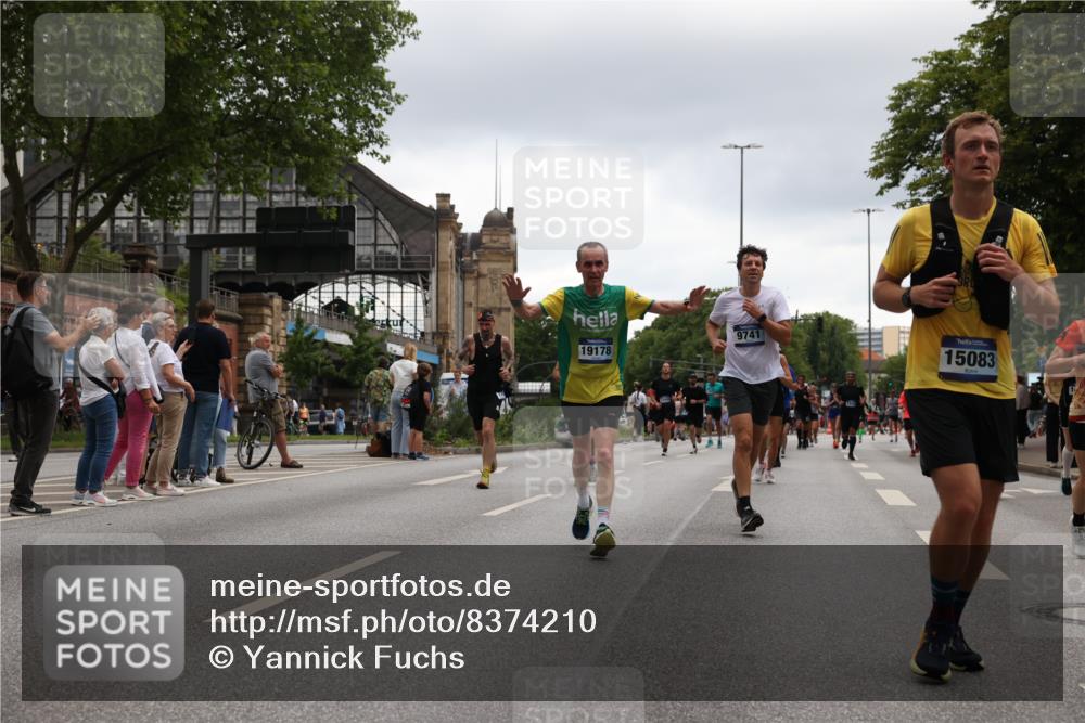 29.06.2025 - hella hamburg halbmarathon Yannick Fuchs http://msf.ph/oto/8374210 29.06.2025 10:53:55 20KM 1019, 1544, 2011, 2730, 2780, 3169, 3780, 4238, 4379, 4986, 5272, 6327, 6470, 7259, 7824, 8030, 8326, 8481, 8749, 8807, 9741, 9985, 10271, 10281, 10301, 11114, 11158, 11159, 11250, 12406, 12422, 12446, 13036, 13706, 13847, 13993, 14471, 14823, 15083, 15525, 15673, 15914, 16530, 16608, 17860, 18130, 18200, 18202, 18377, 18624, 19178 meine-sportfotos.de