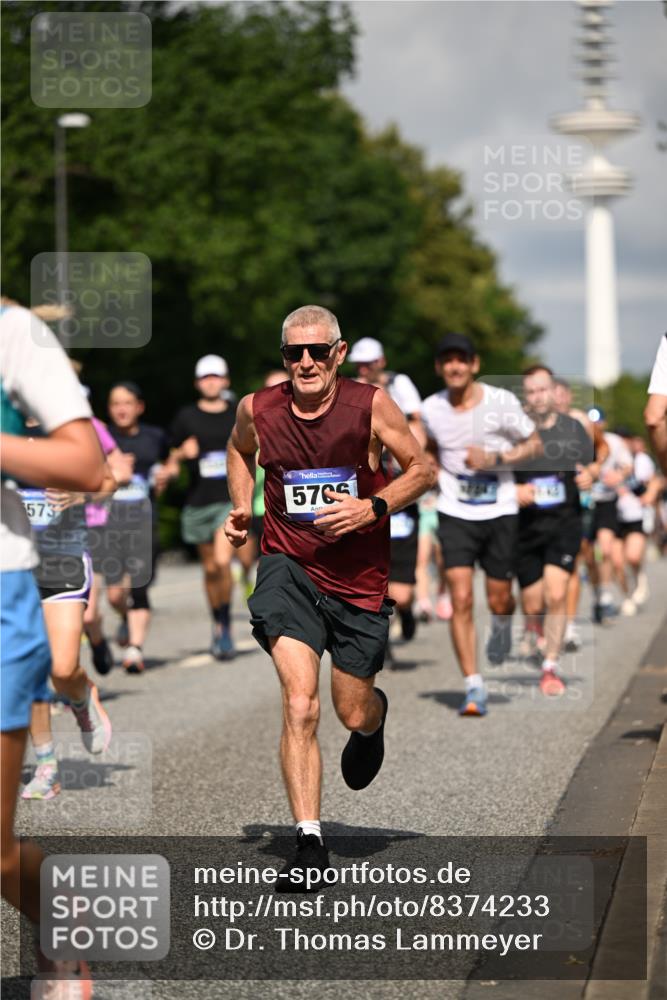 29.06.2025 - hella hamburg halbmarathon Dr. Thomas Lammeyer http://msf.ph/oto/8374233 29.06.2025 09:58:11 Kennedybrücke 1098, 1119, 1171, 1342, 1399, 1750, 1942, 2020, 2222, 2367, 2442, 2470, 2561, 2670, 2842, 2889, 3562, 4017, 4029, 4270, 4816, 5020, 5447, 5706, 5884, 6198, 6266, 6290, 6630, 6819, 7087, 7297, 7709, 8142, 8374, 8482, 8576, 8698, 8916, 9051, 9463, 9619, 10057, 10237, 10529, 11422 meine-sportfotos.de