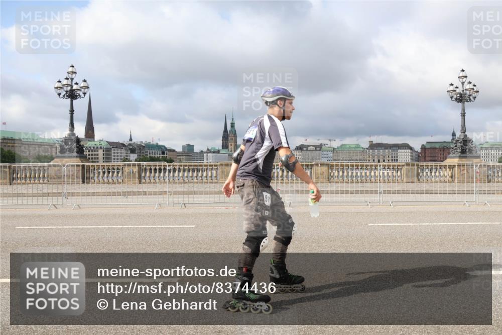 29.06.2025 - hella hamburg halbmarathon Lena Gebhardt http://msf.ph/oto/8374436 29.06.2025 09:12:25 Lombardsbrücke 511 meine-sportfotos.de