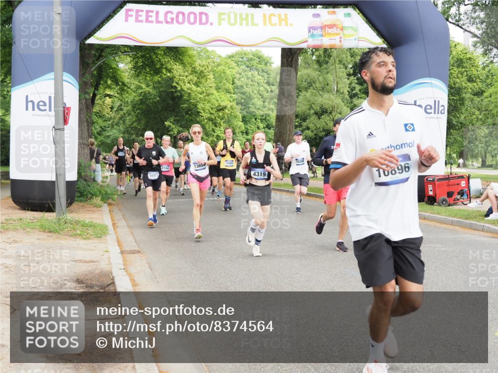29.06.2025 - hella hamburg halbmarathon MichiJ http://msf.ph/oto/8374564 29.06.2025 10:45:12 Zwischen KM18-KM19 4319, 4379, 6531, 9553, 10212, 10587, 10896, 13654, 13694, 15824 meine-sportfotos.de