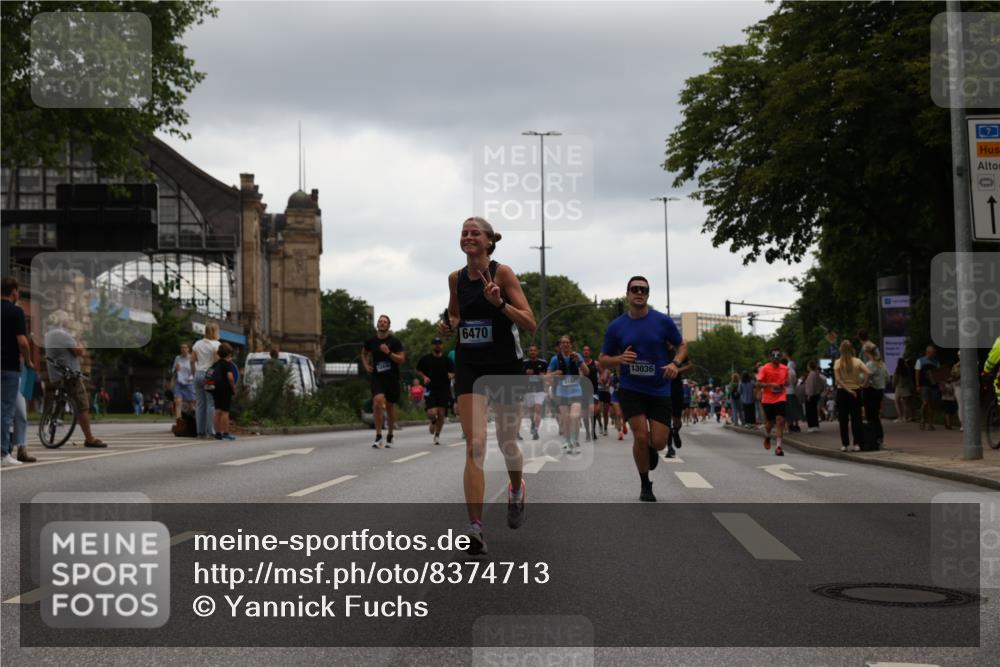 29.06.2025 - hella hamburg halbmarathon Yannick Fuchs http://msf.ph/oto/8374713 29.06.2025 10:53:59 20KM 1019, 1544, 2011, 2167, 2730, 3169, 3780, 4379, 5272, 6327, 6470, 7259, 7824, 8326, 8481, 8749, 9006, 9741, 10271, 10281, 10301, 11158, 11159, 11250, 12406, 12422, 12446, 13036, 13847, 13993, 14471, 14823, 15083, 15525, 15673, 15901, 15914, 16439, 16608, 17860, 18130, 18200, 18202, 18377, 18624, 19178 meine-sportfotos.de