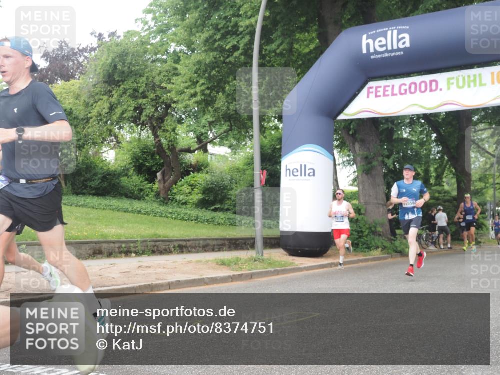 29.06.2025 - hella hamburg halbmarathon KatJ http://msf.ph/oto/8374751 29.06.2025 10:24:14 Zwischen KM18-KM19 1344, 4050, 4740, 7466 meine-sportfotos.de