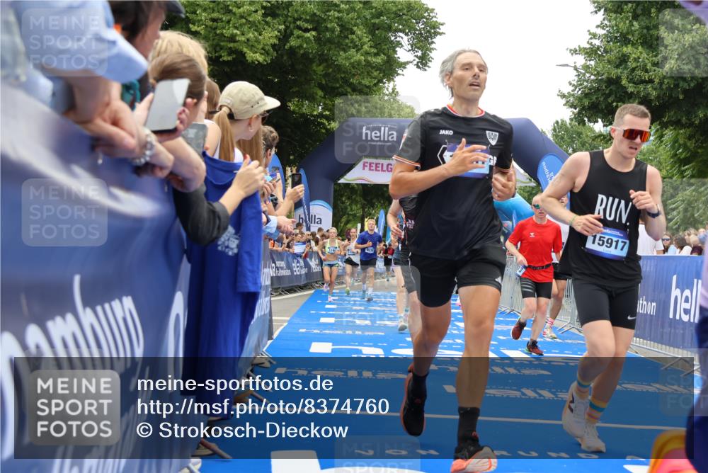 29.06.2025 - hella hamburg halbmarathon Strokosch-Dieckow http://msf.ph/oto/8374760 29.06.2025 10:48:31 Ziel 1163, 1176, 2213, 3747, 4553, 5362, 5421, 6081, 9262, 9538, 10000, 10859, 10860, 11451, 11579, 12149, 12549, 12690, 12840, 13962, 14033, 14990, 15573, 15808, 15917, 17395, 17855, 18251, 18790, 18815, 18923 meine-sportfotos.de