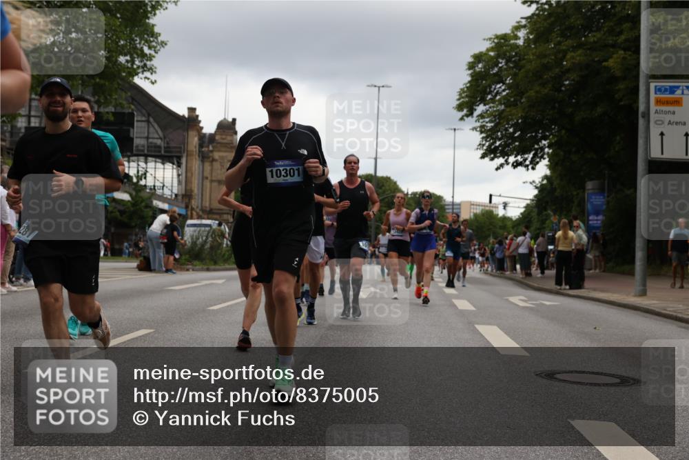29.06.2025 - hella hamburg halbmarathon Yannick Fuchs http://msf.ph/oto/8375005 29.06.2025 10:54:05 20KM 1019, 1544, 2011, 2091, 2167, 2730, 3169, 3780, 4013, 5272, 6327, 6470, 7259, 8749, 9006, 9434, 9741, 10271, 10281, 10301, 12422, 12446, 13036, 13847, 13993, 14224, 14471, 14577, 14823, 15083, 15344, 15525, 15673, 15901, 16439, 16608, 17860, 18130, 18200, 18202, 18254, 18377, 18624, 18701, 19178 meine-sportfotos.de