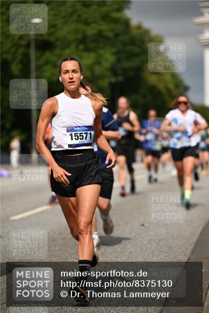 29.06.2025 - hella hamburg halbmarathon Dr. Thomas Lammeyer http://msf.ph/oto/8375130 29.06.2025 10:20:06 Kennedybrücke 1212, 1308, 1651, 2071, 2076, 2436, 2601, 2835, 3167, 4583, 4828, 5046, 5423, 7897, 8057, 8169, 8274, 8554, 8746, 9307, 9601, 9784, 9802, 9881, 10107, 10183, 10292, 10844, 11113, 11303 meine-sportfotos.de