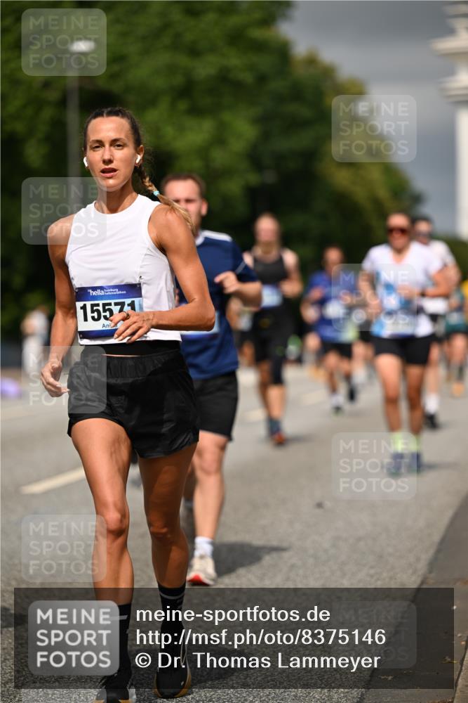29.06.2025 - hella hamburg halbmarathon Dr. Thomas Lammeyer http://msf.ph/oto/8375146 29.06.2025 10:20:07 Kennedybrücke 1212, 1308, 1651, 2071, 2076, 2436, 2601, 2835, 3167, 4583, 4828, 5046, 8057, 8169, 8274, 8554, 8746, 9307, 9601, 9784, 9802, 9881, 10107, 10139, 10141, 10183, 10292, 10844, 11113, 11303 meine-sportfotos.de