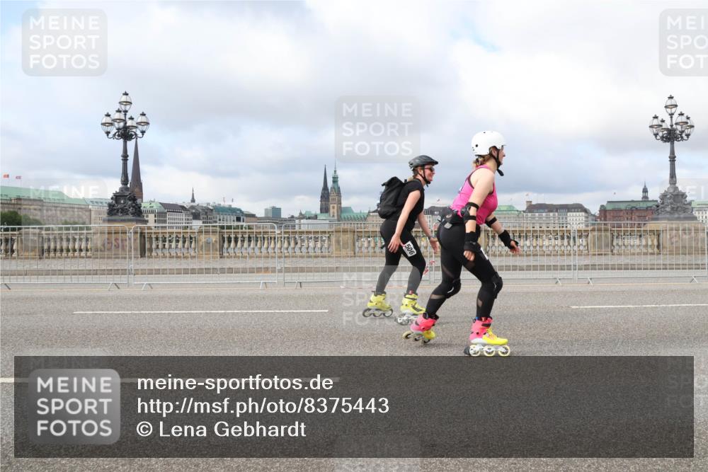 29.06.2025 - hella hamburg halbmarathon Lena Gebhardt http://msf.ph/oto/8375443 29.06.2025 09:13:05 Lombardsbrücke 506 meine-sportfotos.de