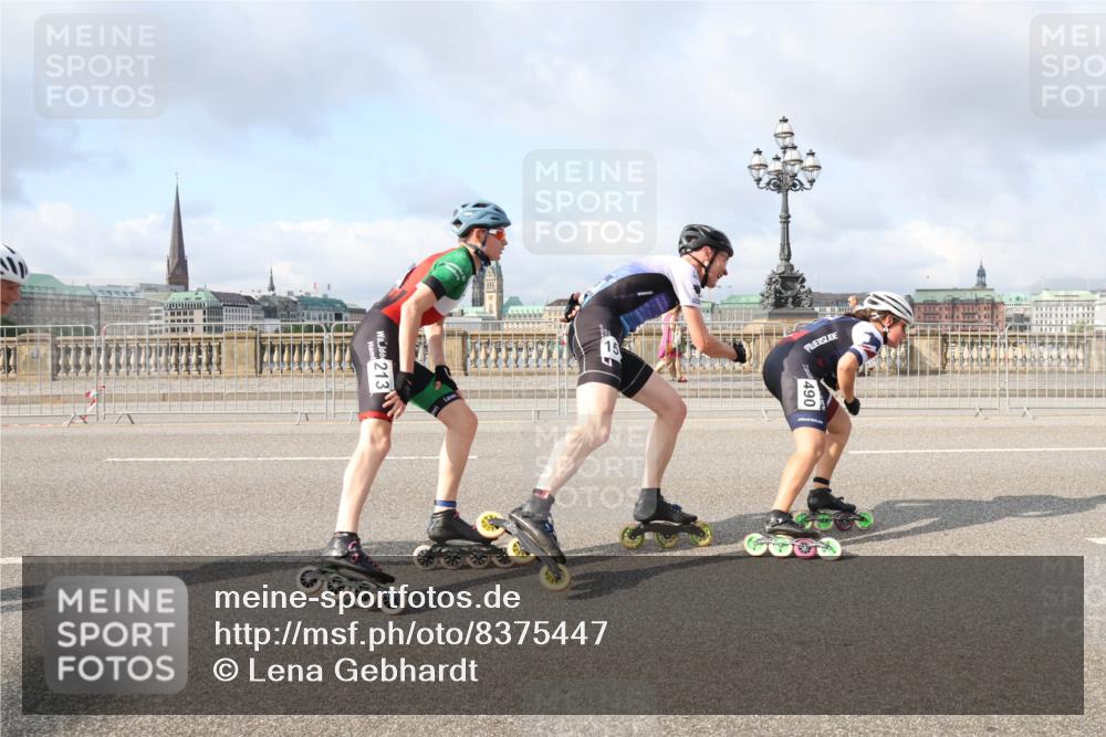 29.06.2025 - hella hamburg halbmarathon Lena Gebhardt http://msf.ph/oto/8375447 29.06.2025 08:51:15 Lombardsbrücke 490 meine-sportfotos.de