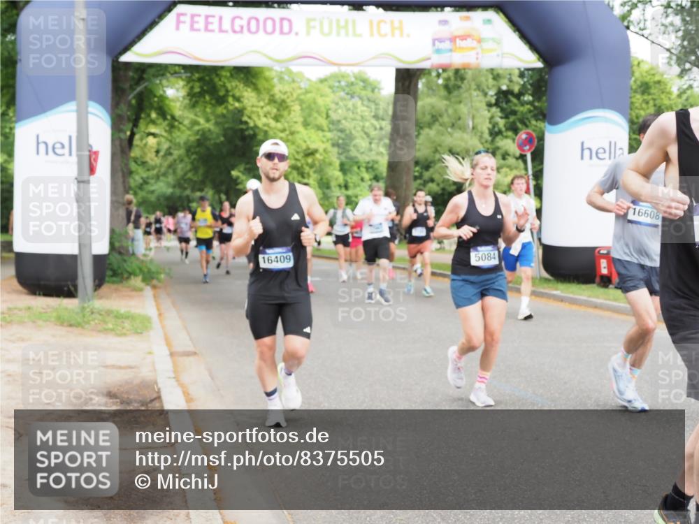 29.06.2025 - hella hamburg halbmarathon MichiJ http://msf.ph/oto/8375505 29.06.2025 10:45:20 Zwischen KM18-KM19 1319, 4379, 4708, 4767, 5084, 6138, 6147, 8744, 9553, 9555, 10518, 11846, 12779, 12879, 13407, 13761, 14928, 15083, 15217, 15229, 15434, 16189, 16206, 16409, 16608, 17346, 17967 meine-sportfotos.de