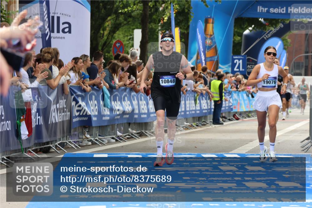 29.06.2025 - hella hamburg halbmarathon Strokosch-Dieckow http://msf.ph/oto/8375689 29.06.2025 10:26:37 Ziel 1065, 1577, 9565, 10848, 19076 meine-sportfotos.de