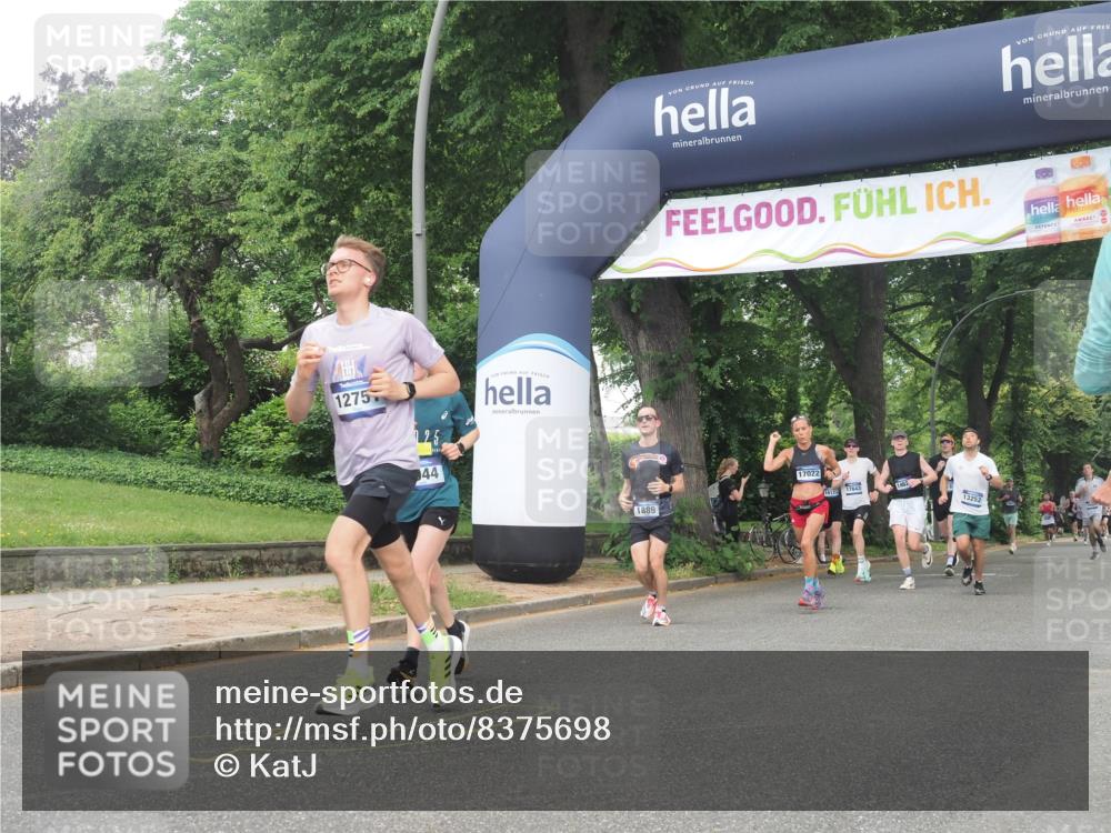 29.06.2025 - hella hamburg halbmarathon KatJ http://msf.ph/oto/8375698 29.06.2025 10:24:24 Zwischen KM18-KM19 1562, 1889, 4944, 5554, 6032 meine-sportfotos.de