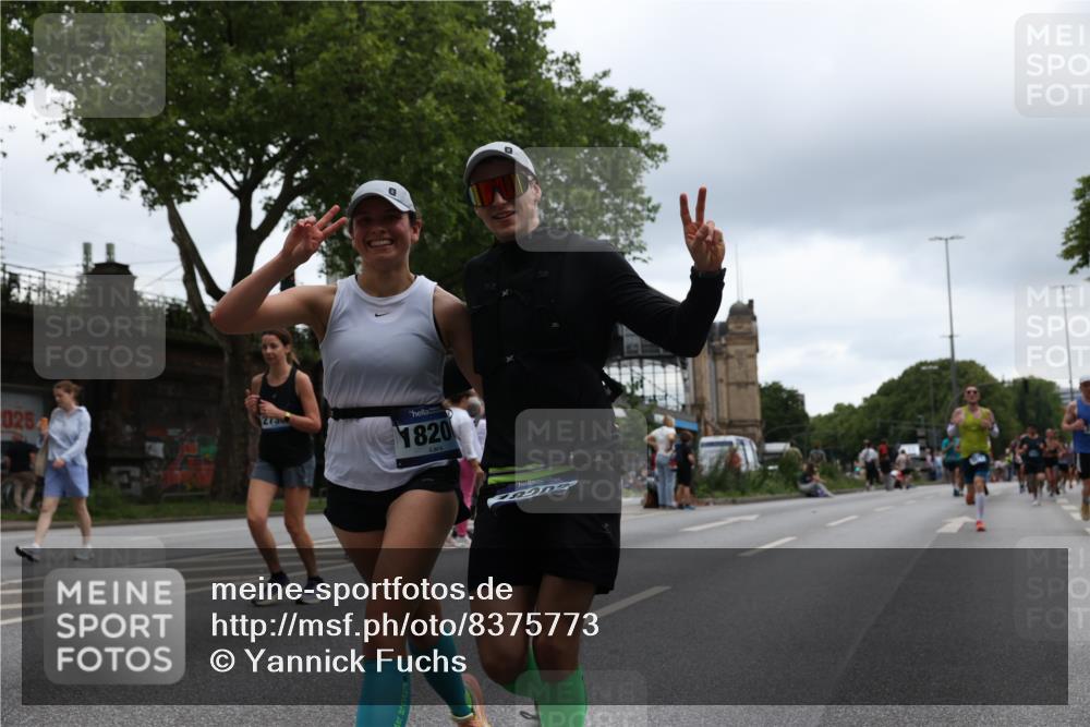 29.06.2025 - hella hamburg halbmarathon Yannick Fuchs http://msf.ph/oto/8375773 29.06.2025 10:54:13 20KM 1019, 1544, 1681, 2011, 2091, 2167, 2730, 3780, 4013, 5272, 7259, 8003, 8509, 8749, 9006, 9434, 10271, 10281, 10301, 11041, 11366, 12422, 12446, 13847, 13993, 14224, 14577, 14823, 15344, 15673, 15901, 16439, 16608, 17825, 18130, 18200, 18202, 18254, 18624, 18701, 19159 meine-sportfotos.de