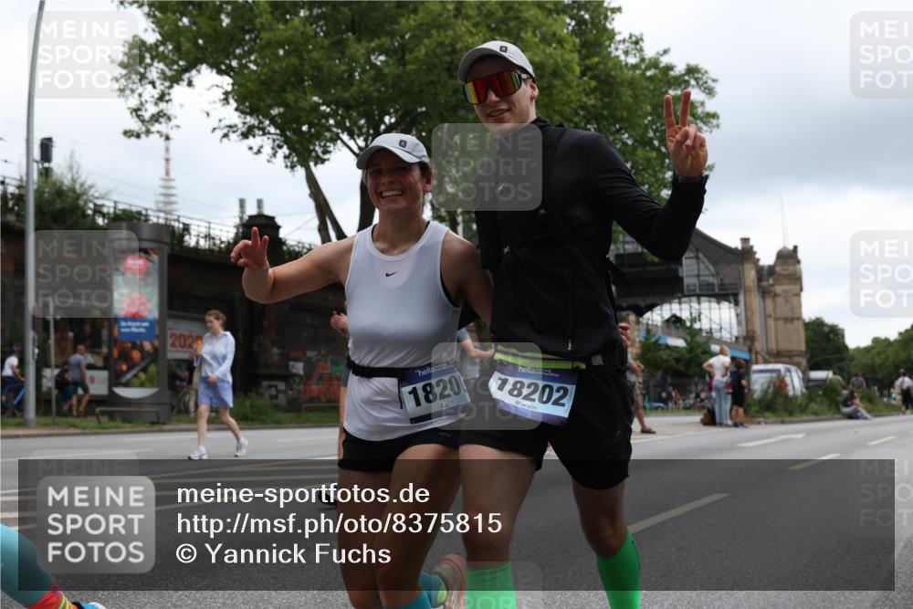 29.06.2025 - hella hamburg halbmarathon Yannick Fuchs http://msf.ph/oto/8375815 29.06.2025 10:54:13 20KM 1019, 1544, 1681, 2011, 2091, 2167, 2730, 3780, 4013, 5272, 7259, 8003, 8509, 8749, 9006, 9434, 10271, 10281, 10301, 11041, 11366, 12422, 12446, 13847, 13993, 14224, 14577, 14823, 15344, 15673, 15901, 16439, 16608, 17825, 18130, 18200, 18202, 18254, 18624, 18701, 19159 meine-sportfotos.de