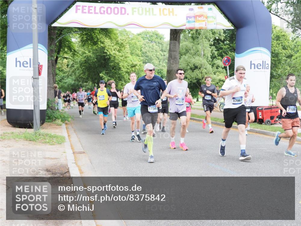 29.06.2025 - hella hamburg halbmarathon MichiJ http://msf.ph/oto/8375842 29.06.2025 10:45:23 Zwischen KM18-KM19 1319, 2159, 4708, 4767, 5084, 6138, 6147, 7189, 11605, 11846, 12734, 12779, 12879, 13407, 13512, 15217, 15434, 16189, 16409, 16563, 16608, 17346, 17967, 18327 meine-sportfotos.de