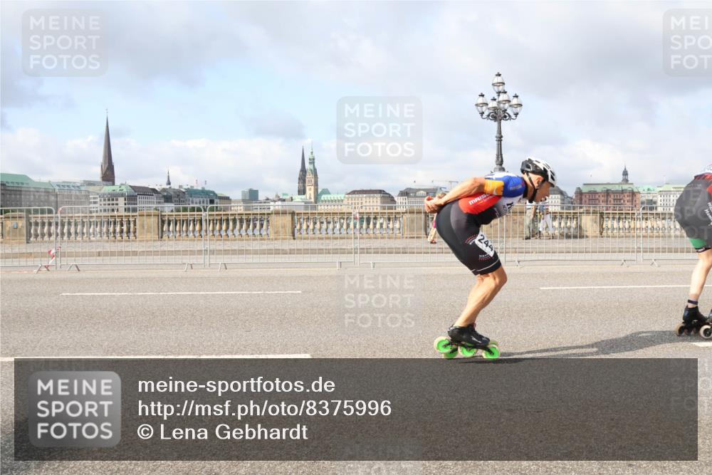 29.06.2025 - hella hamburg halbmarathon Lena Gebhardt http://msf.ph/oto/8375996 29.06.2025 08:51:15 Lombardsbrücke 244 meine-sportfotos.de