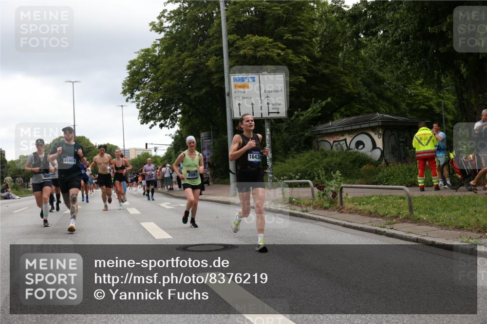 29.06.2025 - hella hamburg halbmarathon Yannick Fuchs http://msf.ph/oto/8376219 29.06.2025 10:54:19 20KM 1681, 2011, 2091, 2167, 2363, 2730, 4013, 5272, 6309, 8003, 8191, 8509, 8749, 9006, 9434, 10271, 10576, 11041, 11366, 11753, 11937, 13488, 13847, 13993, 14224, 14429, 14577, 14823, 15344, 15901, 16439, 16608, 17491, 17825, 18029, 18200, 18202, 18254, 18701, 19159 meine-sportfotos.de
